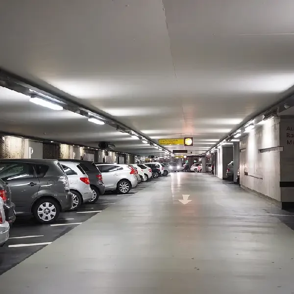 Commercial cleaning equipment for external areas and parking facilities